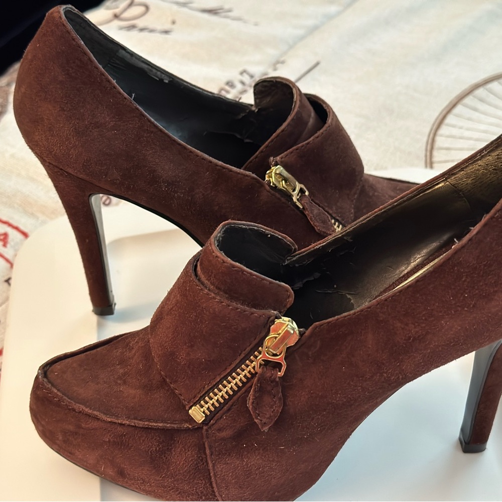 BCBGIRLS Chocolate Suede Heeled Booties 00814